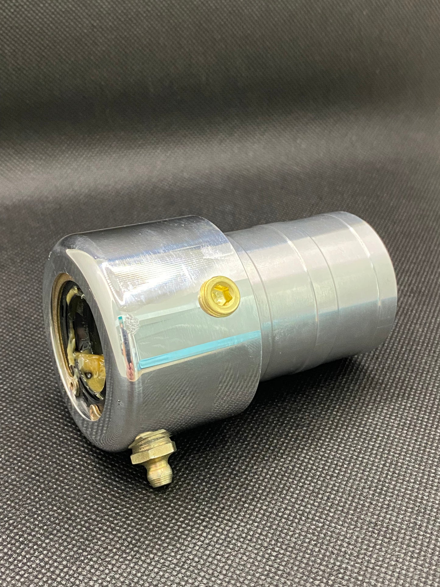 Shaft Log Seal Greased 1 1/8"